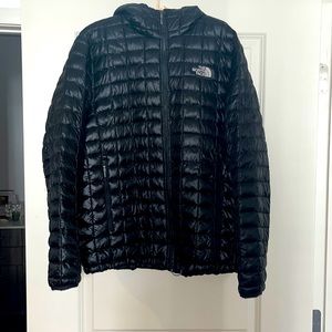 The North Face Men’s Thermo Ball Eco Hoodie. NEVER WORN